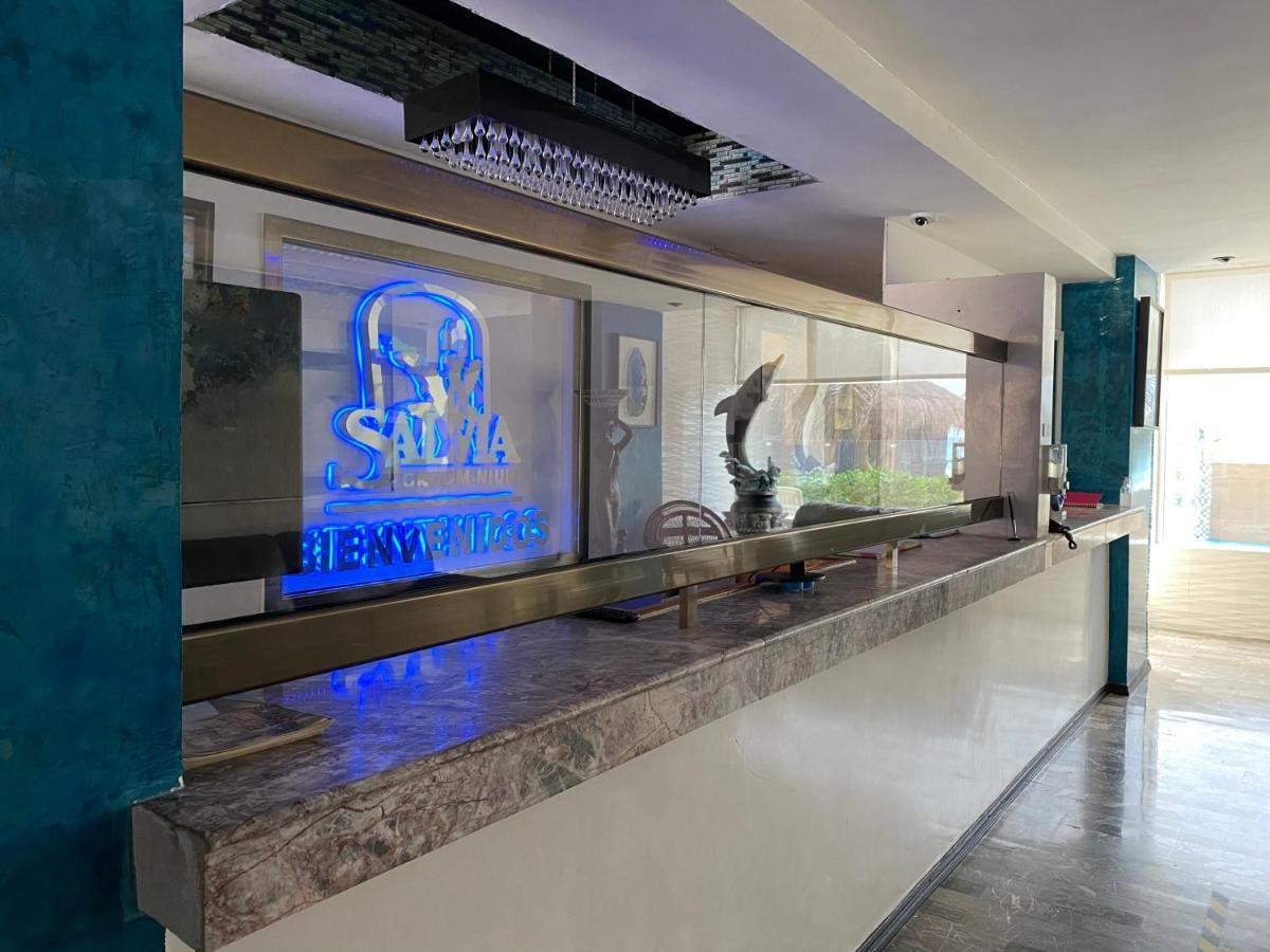 Salvia - Beachfront Studio Cancun Bagian luar foto